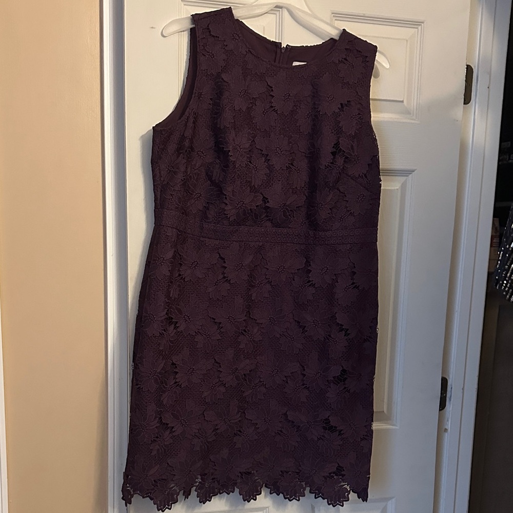 Elegant Purple Lace Loft Dress